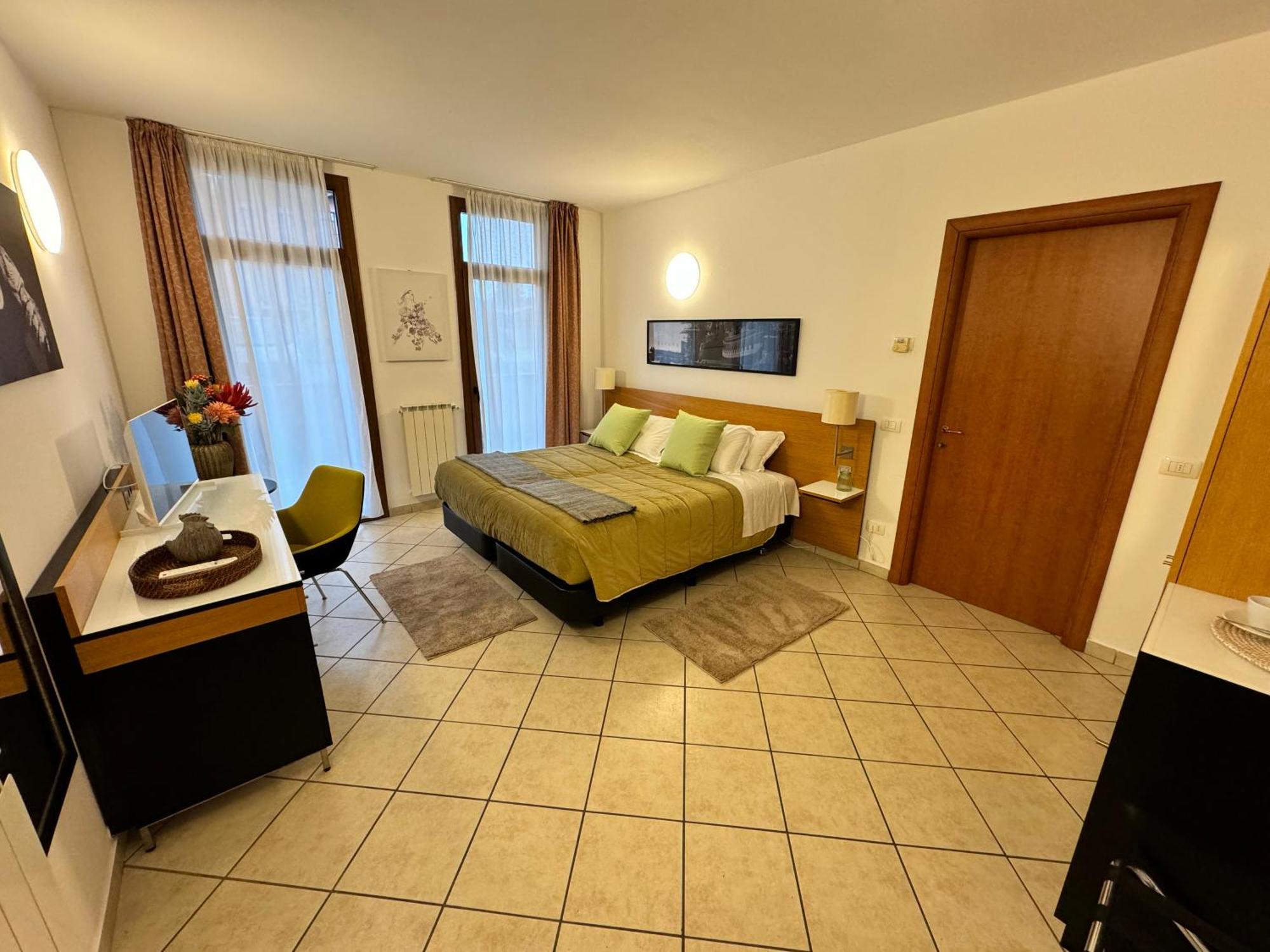Residence Malpensa Somma Lombardo Eksteriør bilde